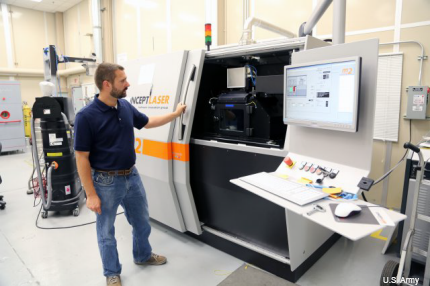 Army engineer with NASA 3D printer