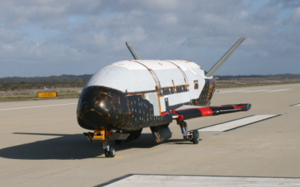 Air Force X-37B unmanned shuttle